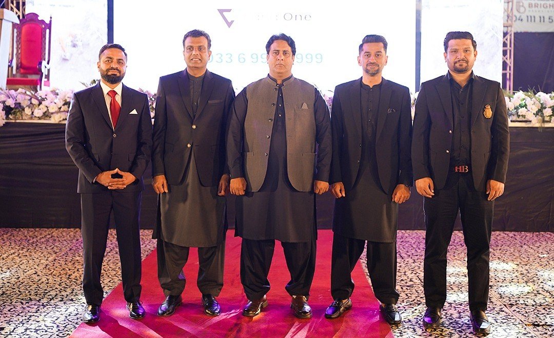 e4513b48-9178-419b-867b-79687f1aba42